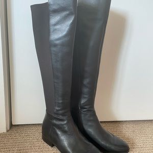Over the knee Michael Kors black flat boots